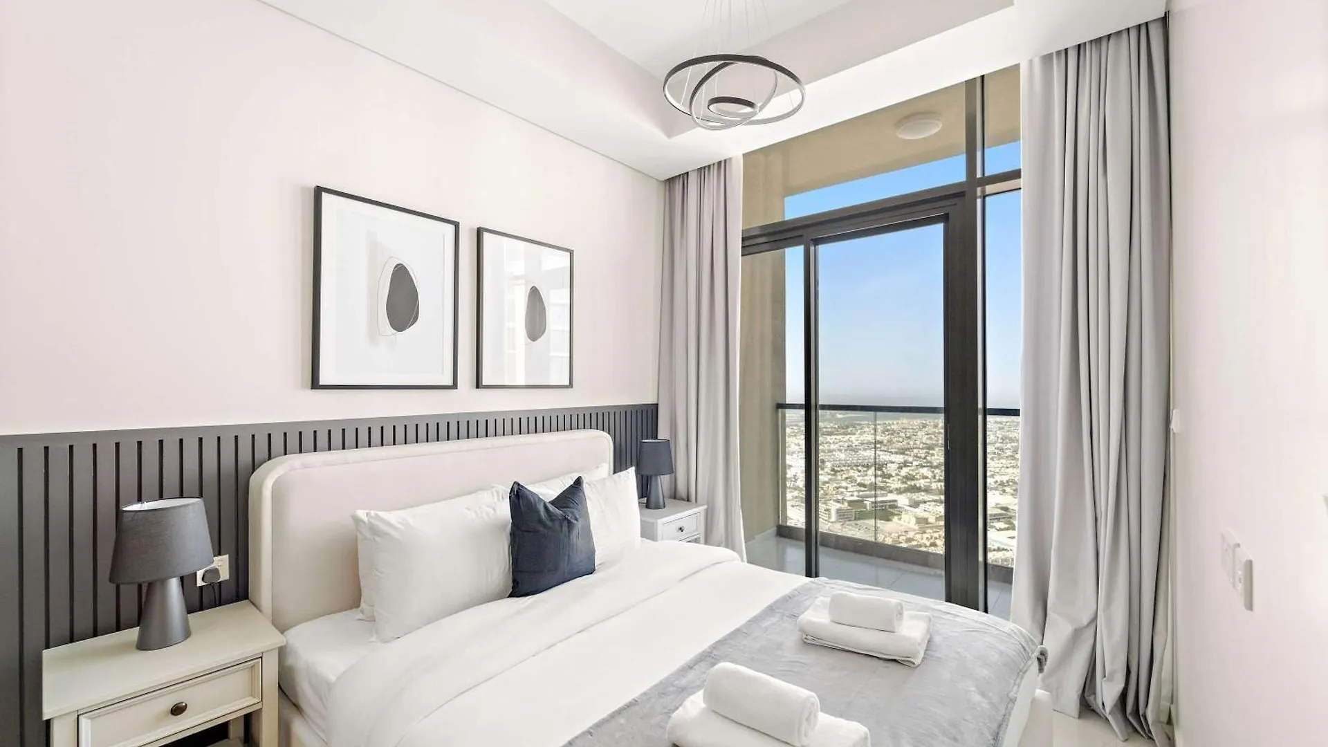 Silkhaus Luxury 2Bdr At Aykon City In Business Bay 두바이
